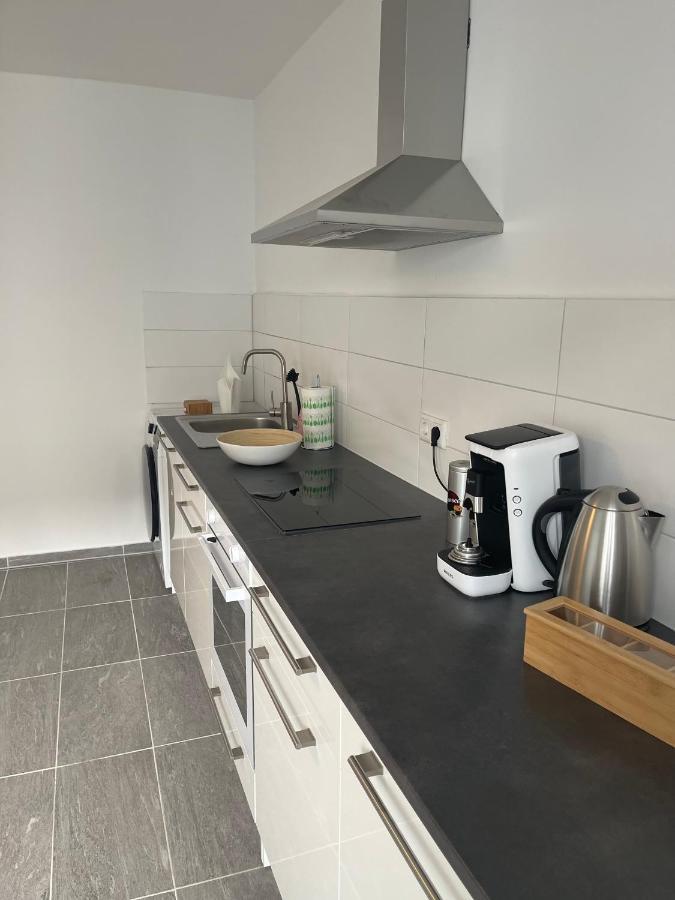 Апартаменты Modern * Zentral * Netflix * Arbeitsplatz Вупперталь Экстерьер фото